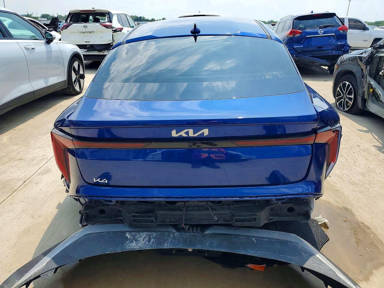 2025 KIA K4 EX