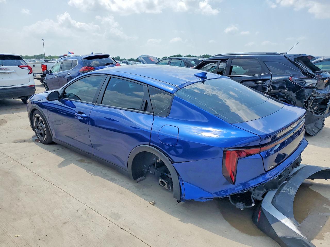 2025 KIA K4 EX
