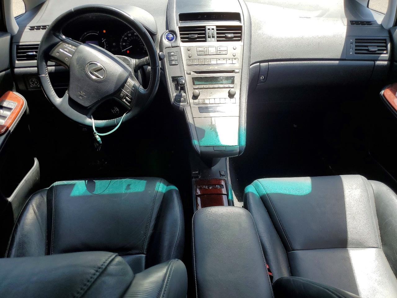2011 LEXUS HS