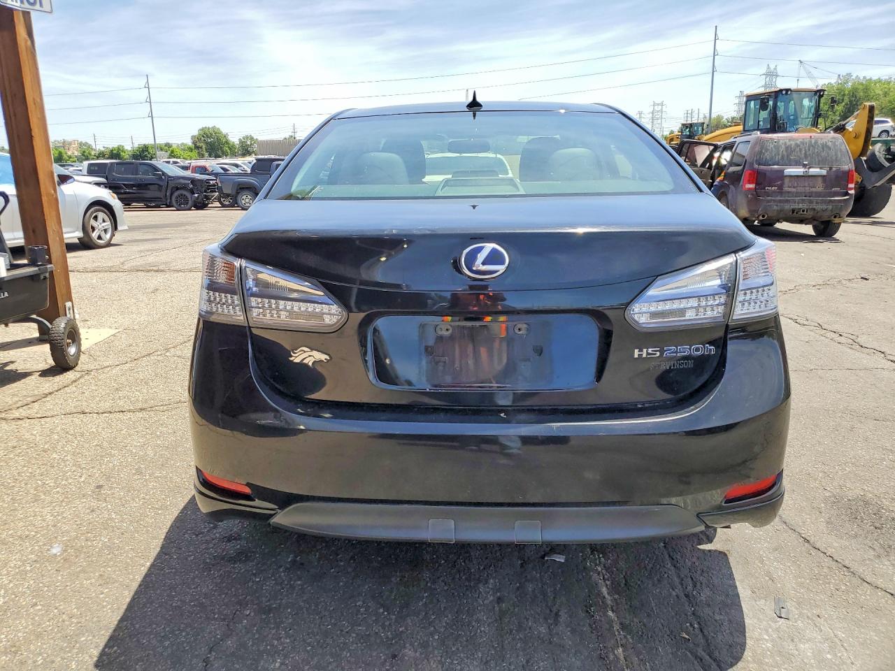 2011 LEXUS HS