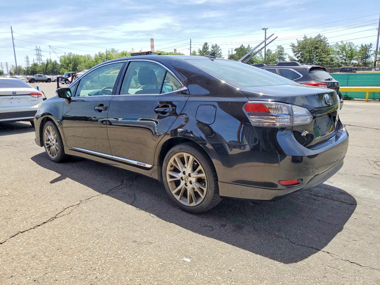 2011 LEXUS HS