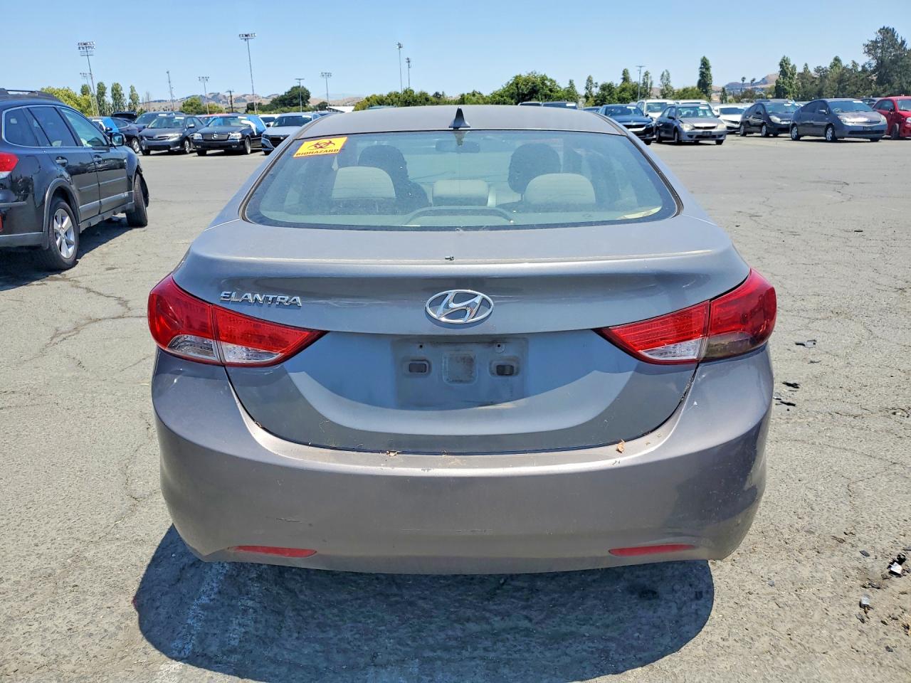 2013 HYUNDAI ELANTRA