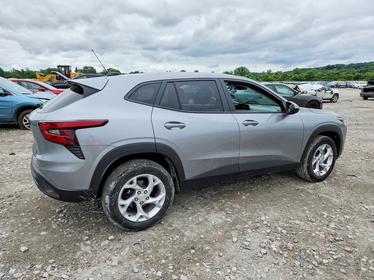 2024 CHEVROLET TRAX