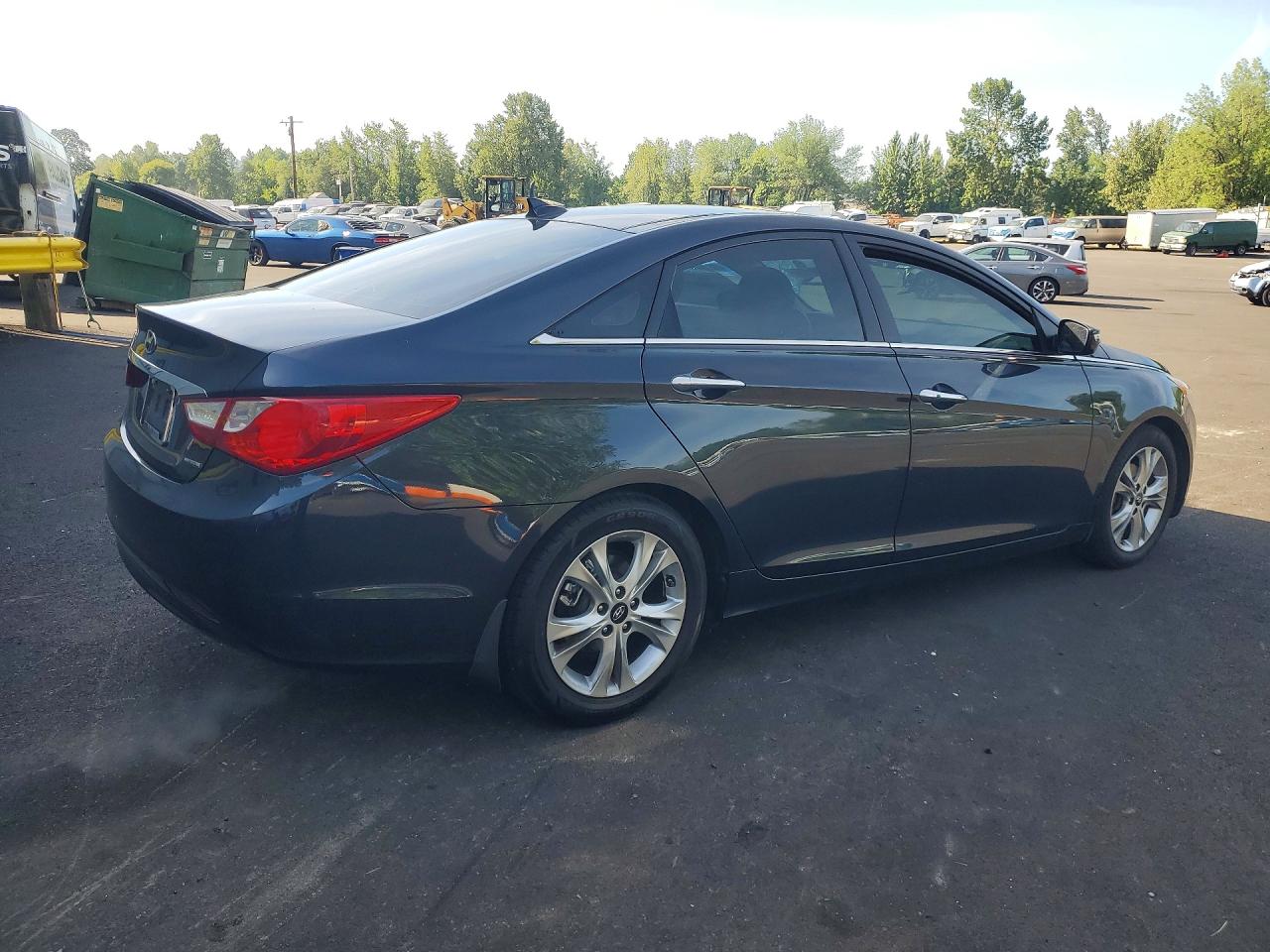 2013 HYUNDAI SONATA
