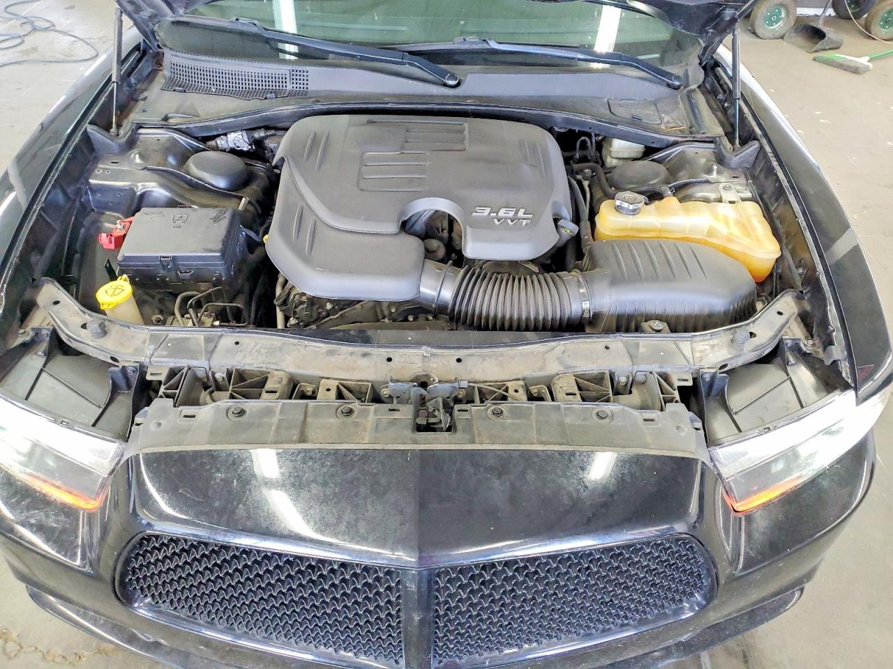 2013 DODGE CHARGER