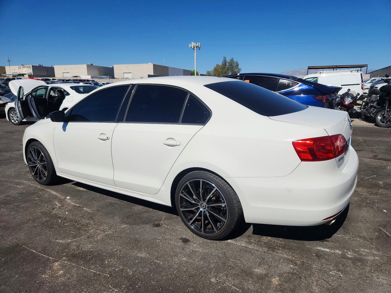 2014 VOLKSWAGEN JETTA