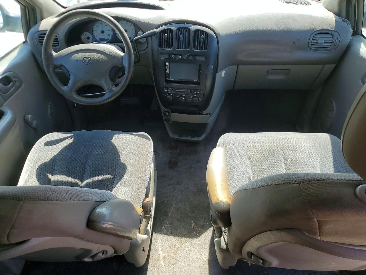 2002 DODGE CARAVAN