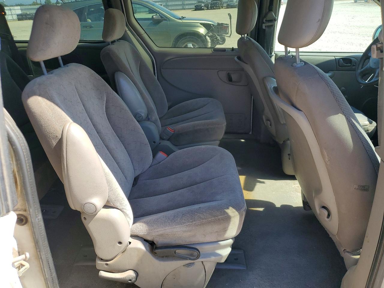 2002 DODGE CARAVAN