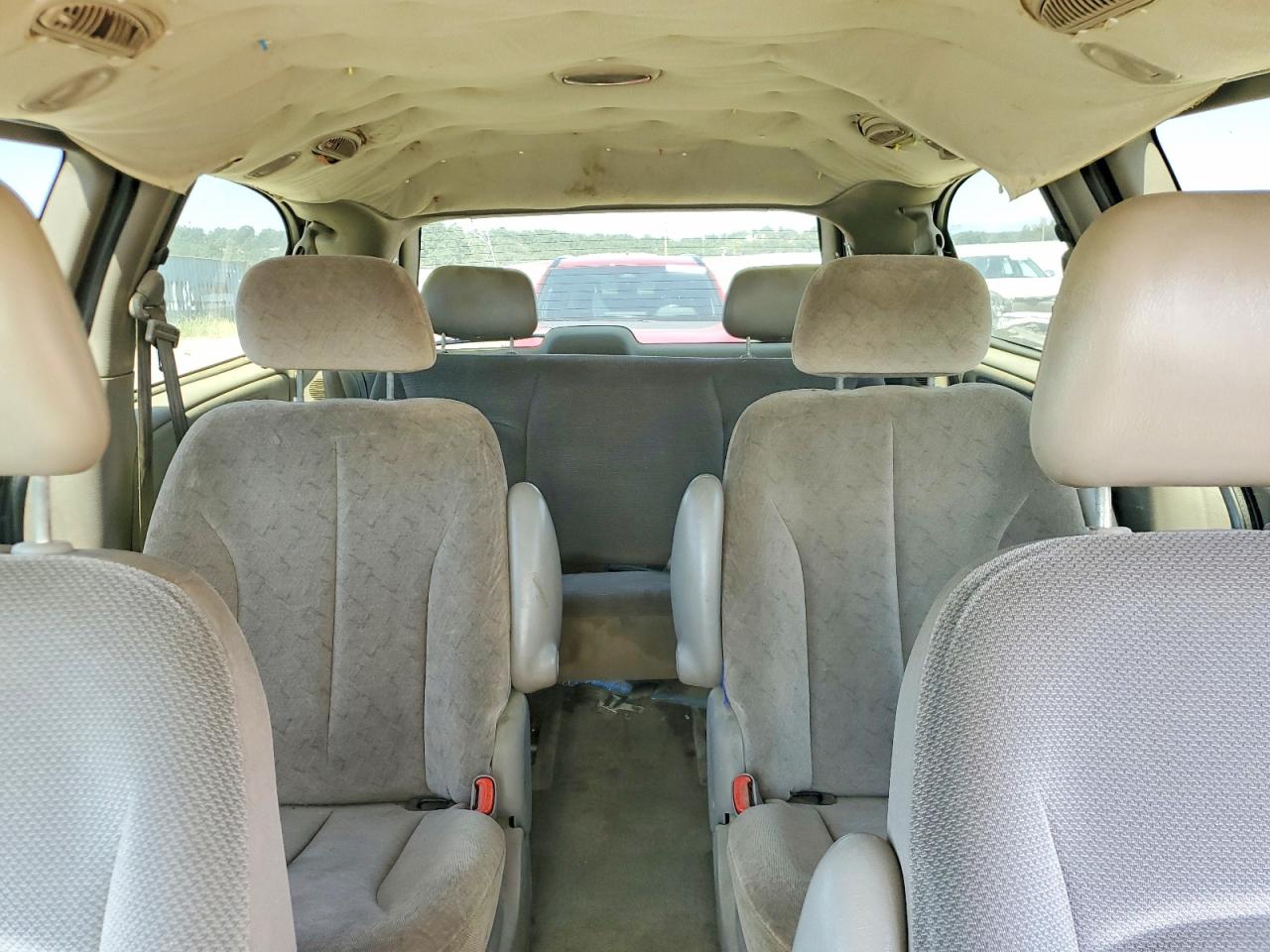 2002 DODGE CARAVAN