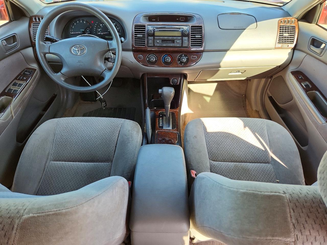 2004 TOYOTA CAMRY