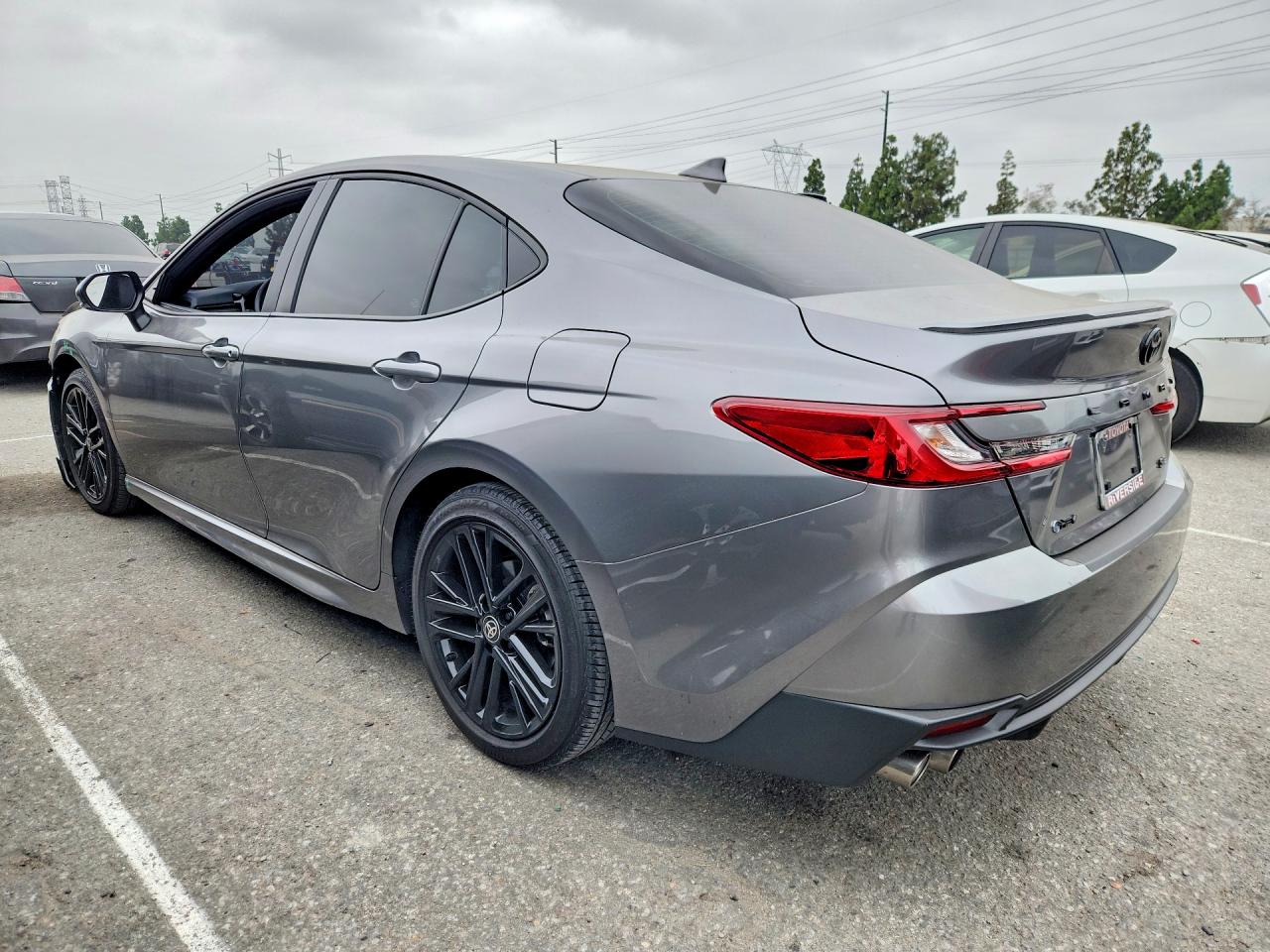 2025 TOYOTA CAMRY