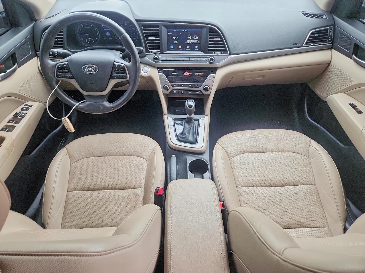 2017 HYUNDAI ELANTRA