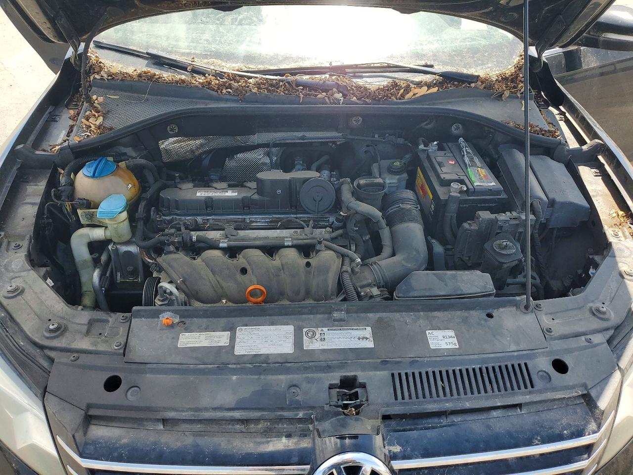 2013 VOLKSWAGEN PASSAT