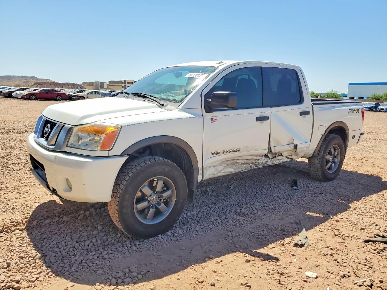 2015 NISSAN TITAN