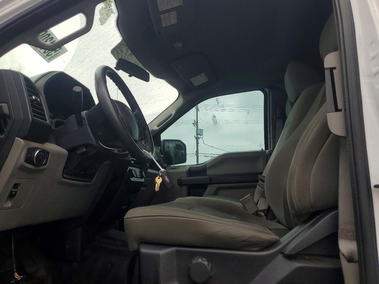 2018 FORD F100
