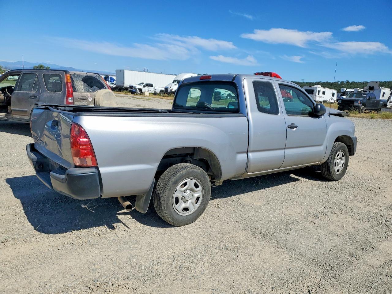 2015 TOYOTA TACOMA