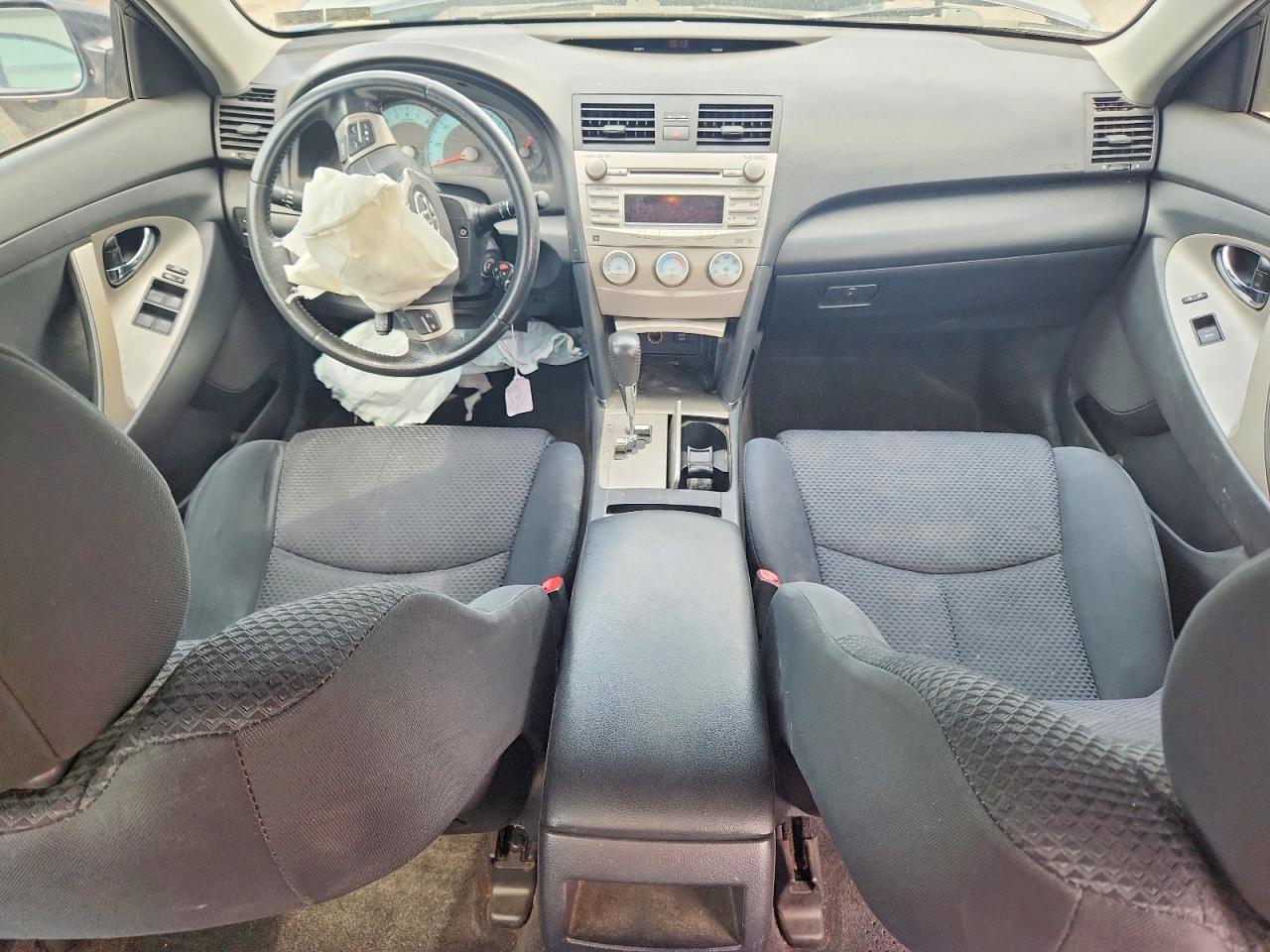 2011 TOYOTA CAMRY