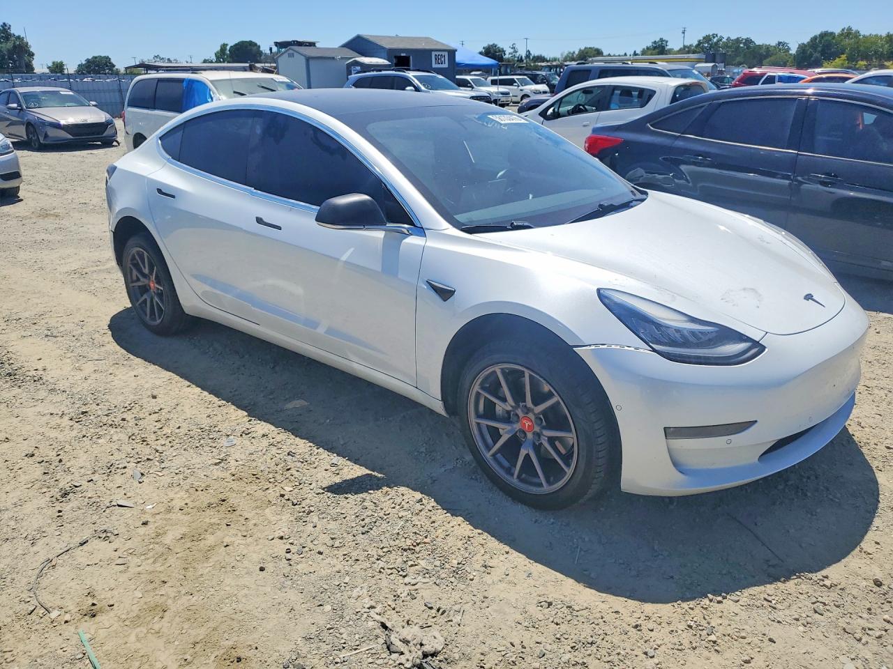 2020 TESLA MODEL 3