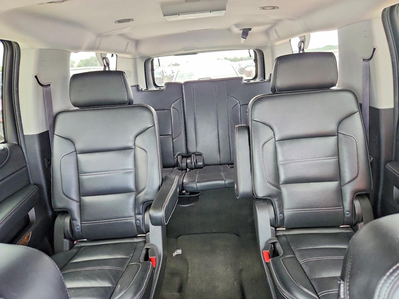 2016 GMC YUKON