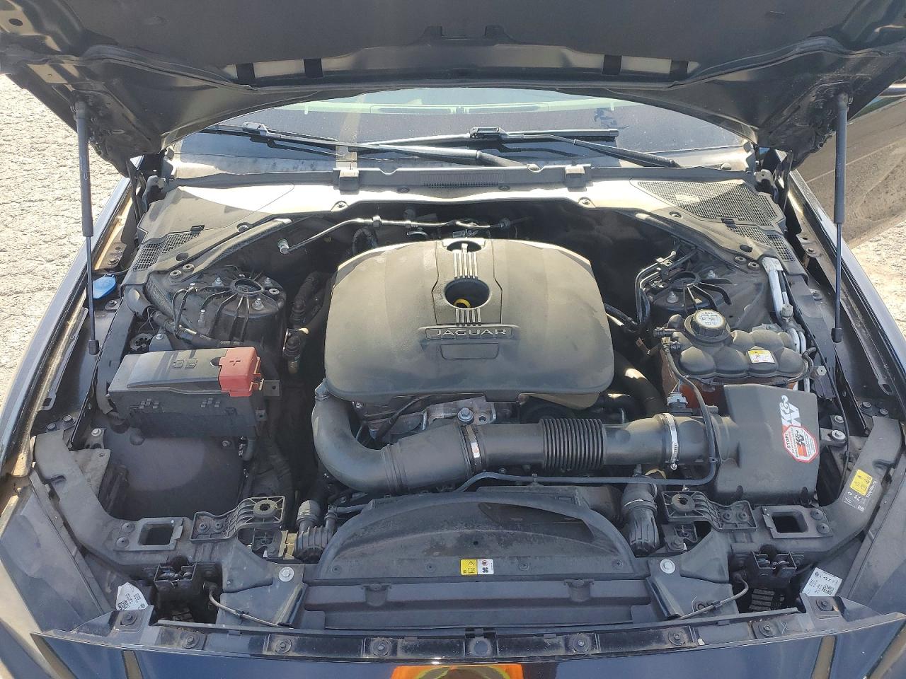 2017 JAGUAR XE