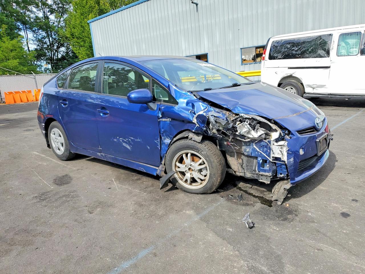 2011 TOYOTA PRIUS