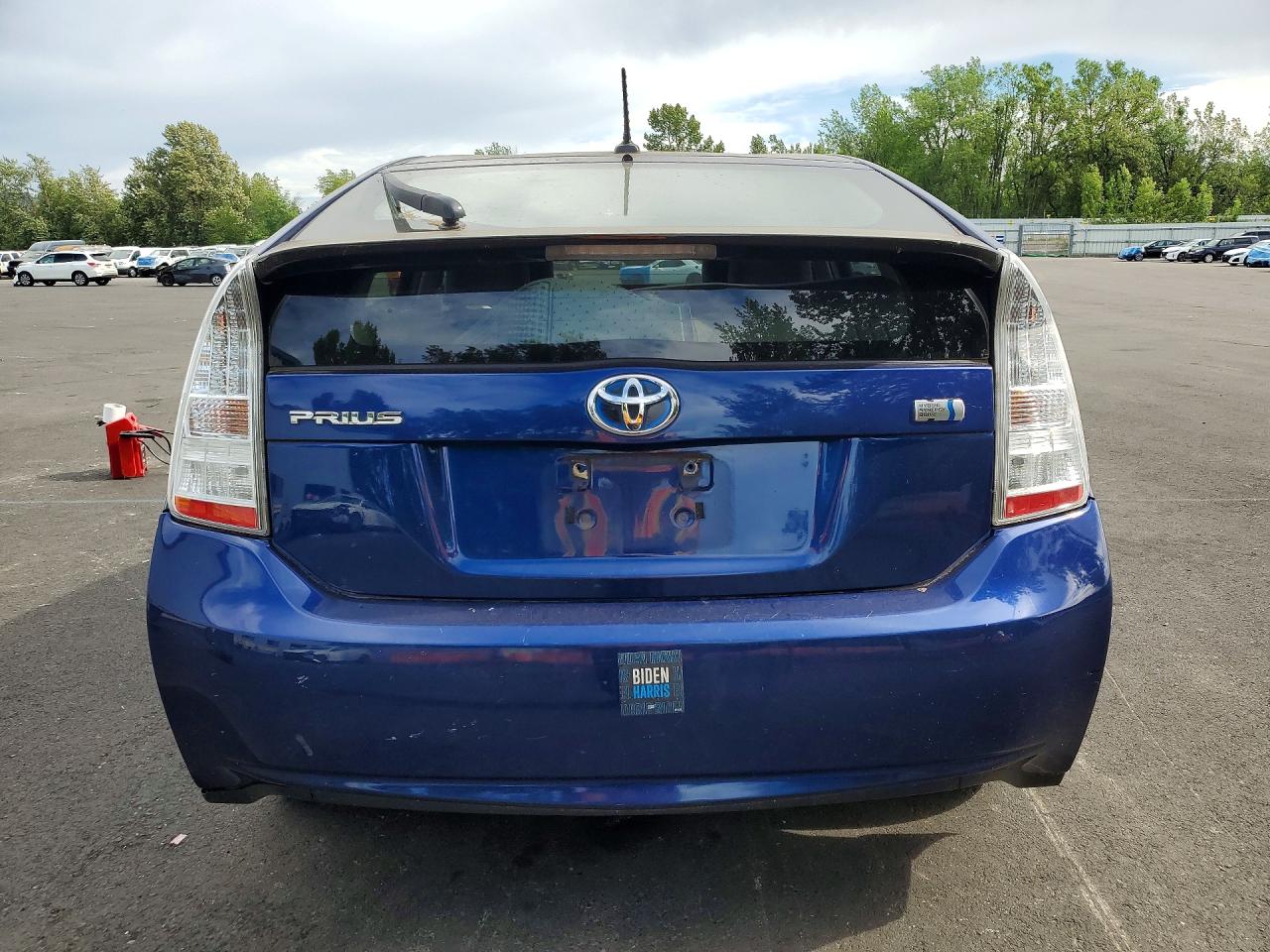2011 TOYOTA PRIUS