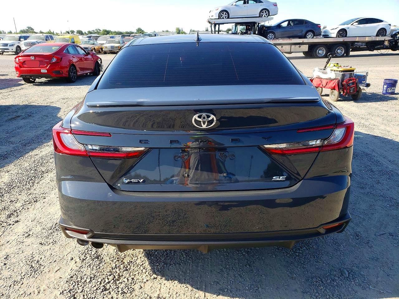 2026 TOYOTA CAMRY