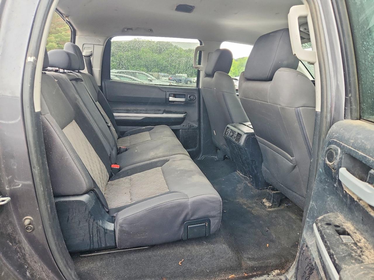 2016 TOYOTA TUNDRA
