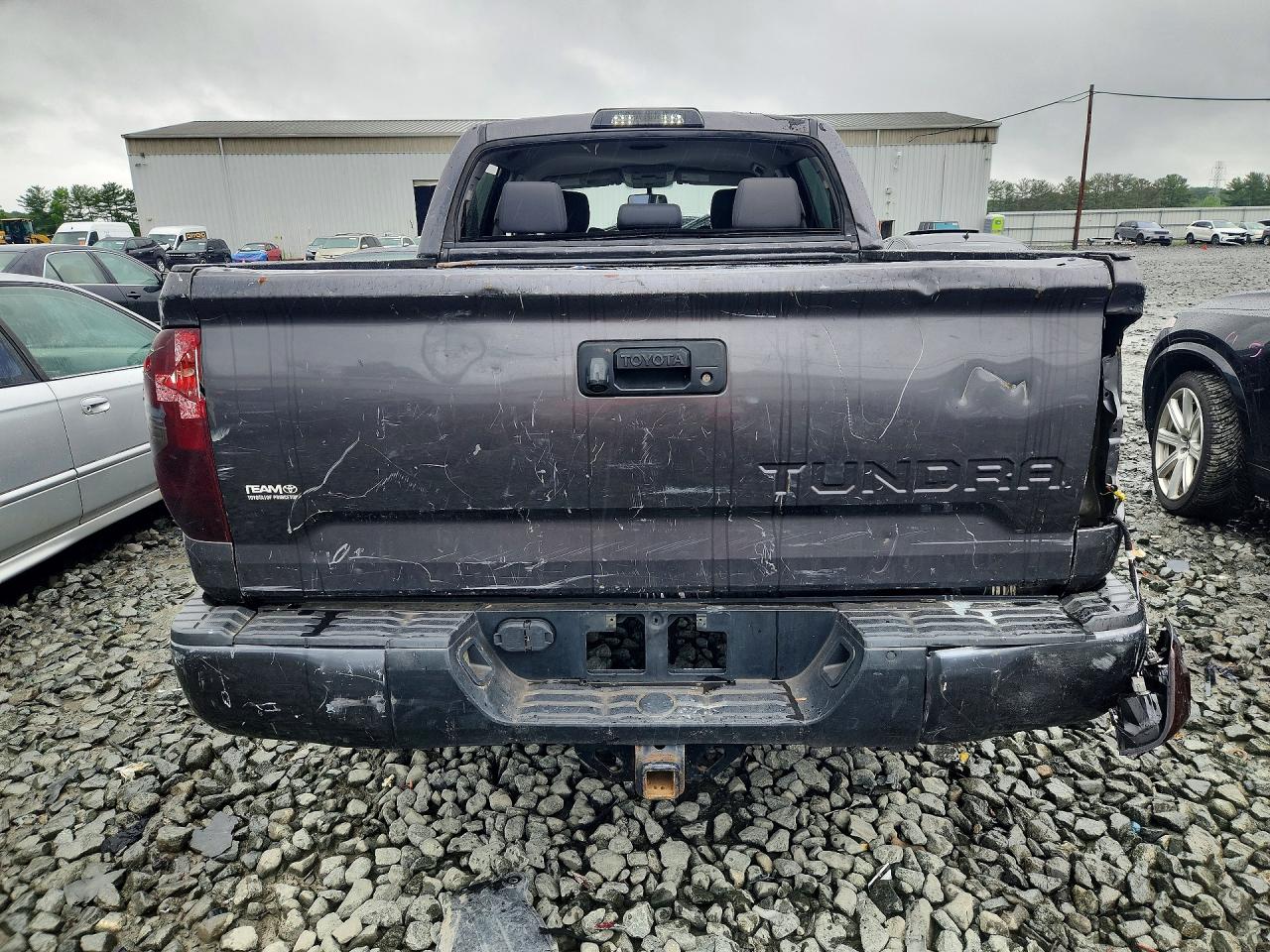 2016 TOYOTA TUNDRA