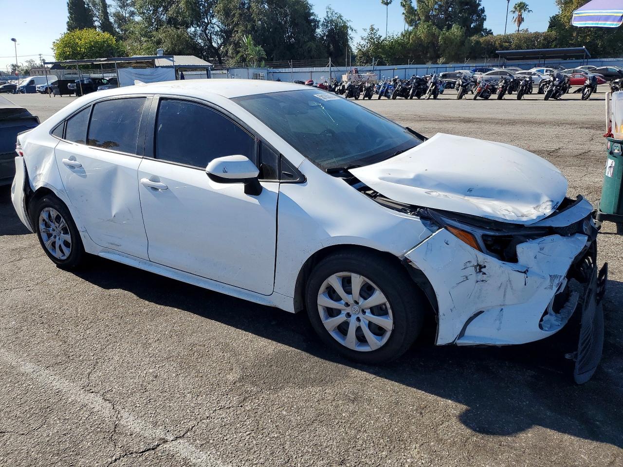 2024 TOYOTA COROLLA