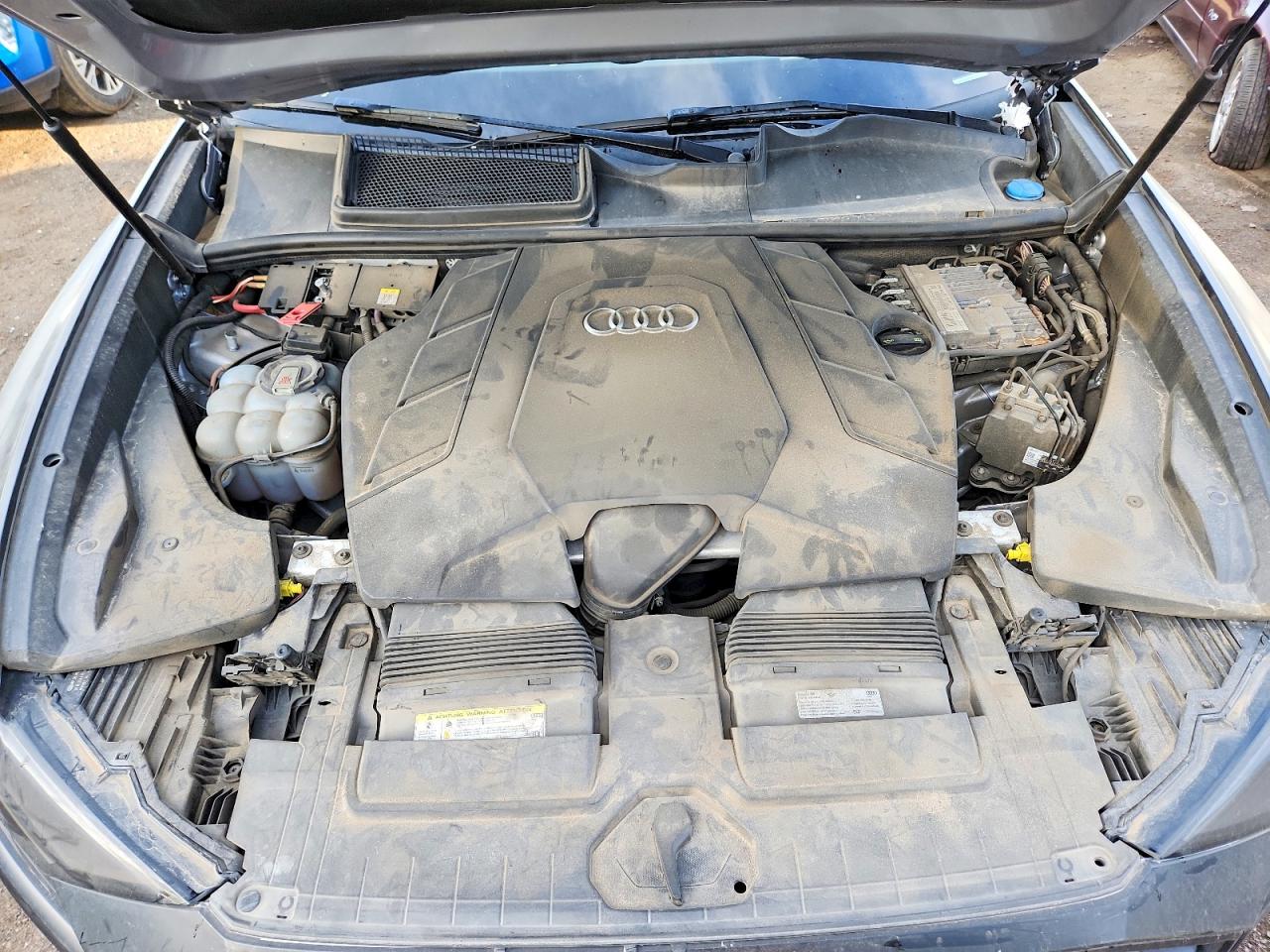 2019 AUDI Q8