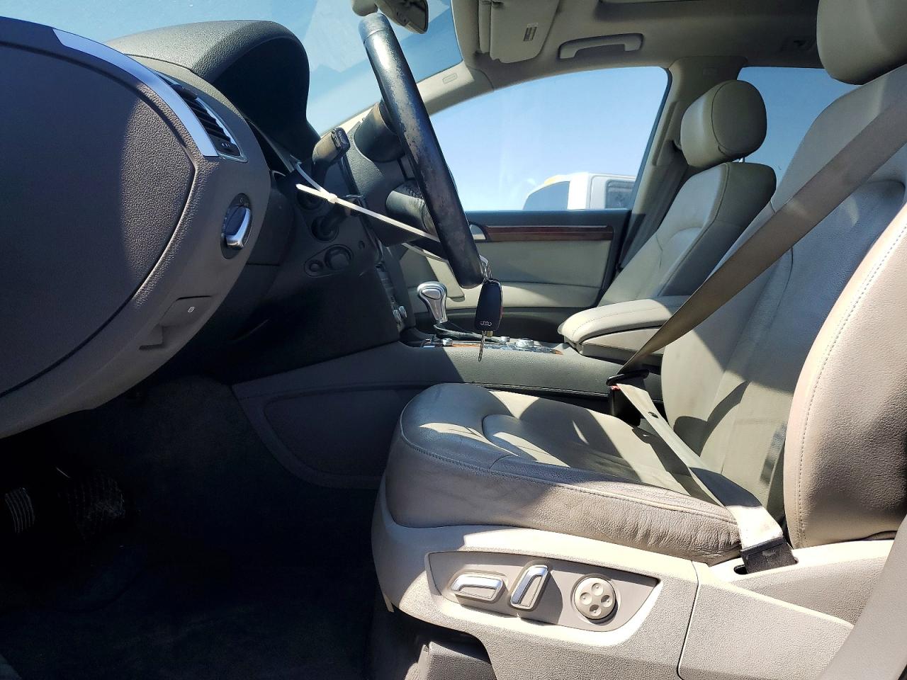 2015 AUDI Q7