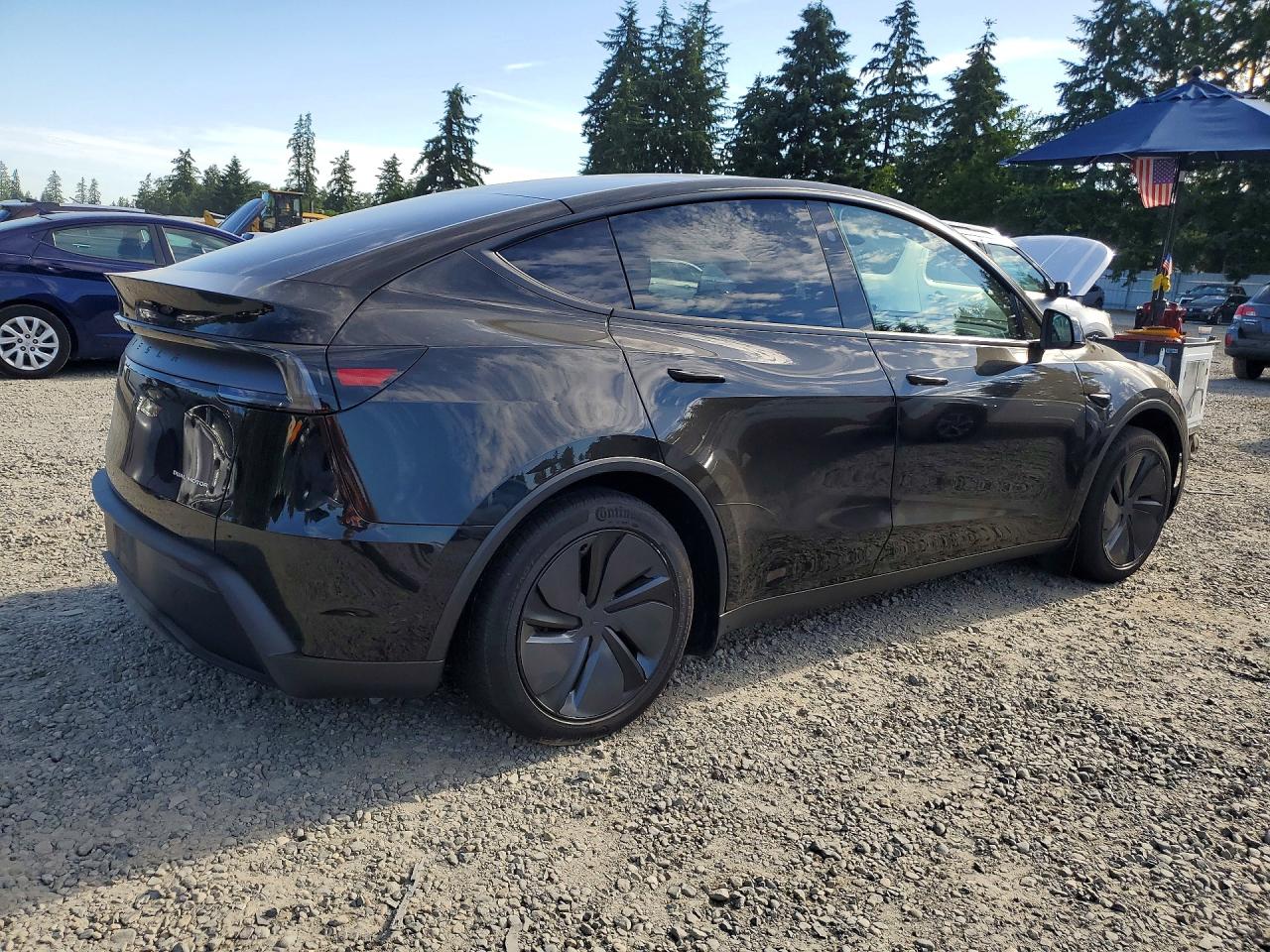 2026 TESLA MODEL Y
