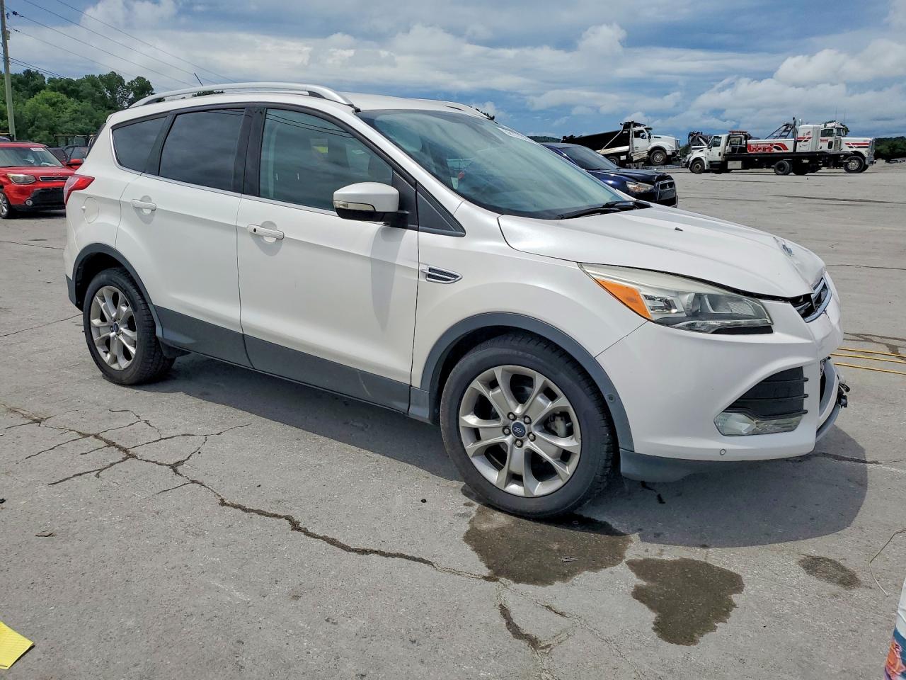 2015 FORD ESCAPE
