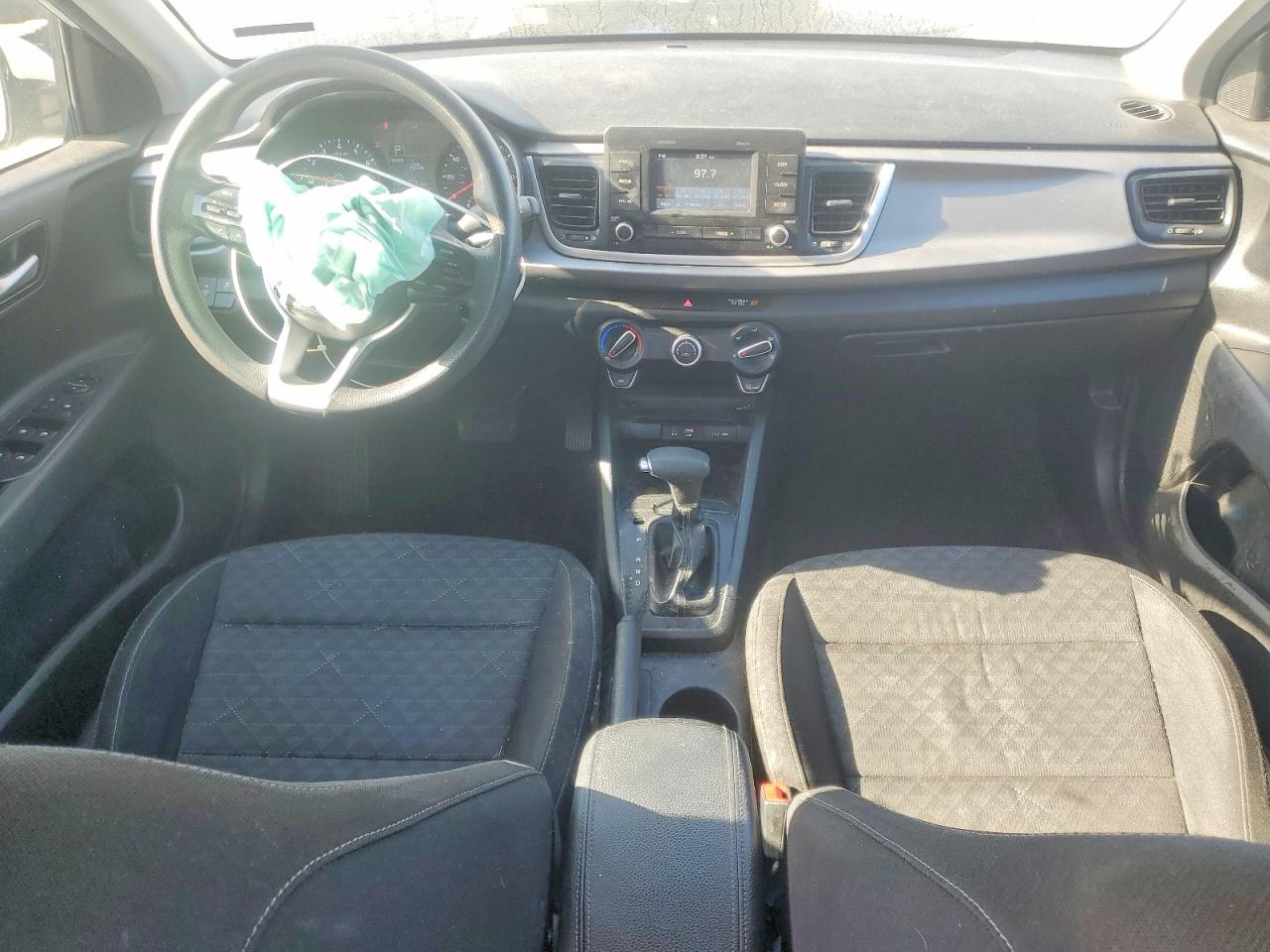 2018 KIA RIO