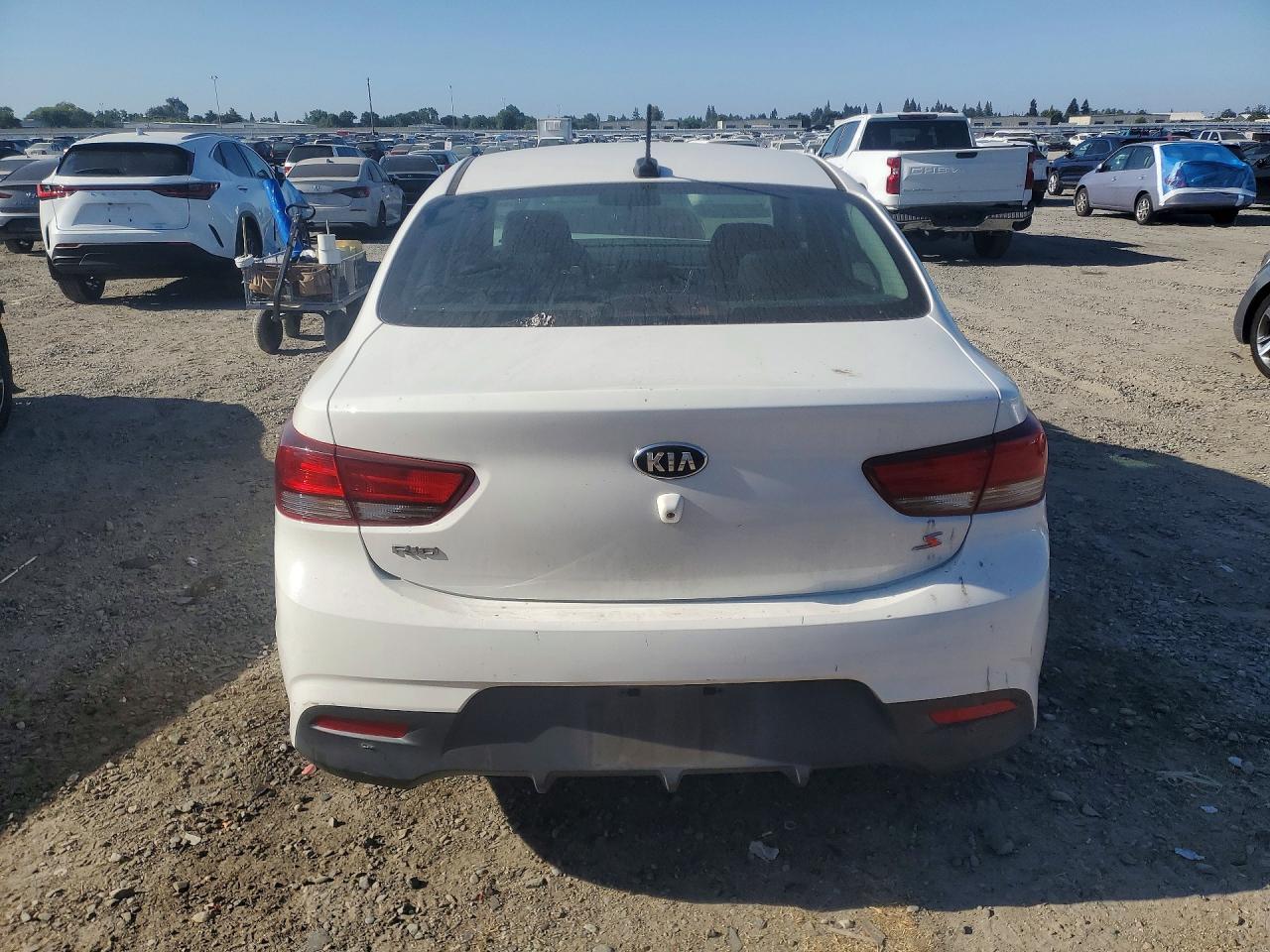 2018 KIA RIO