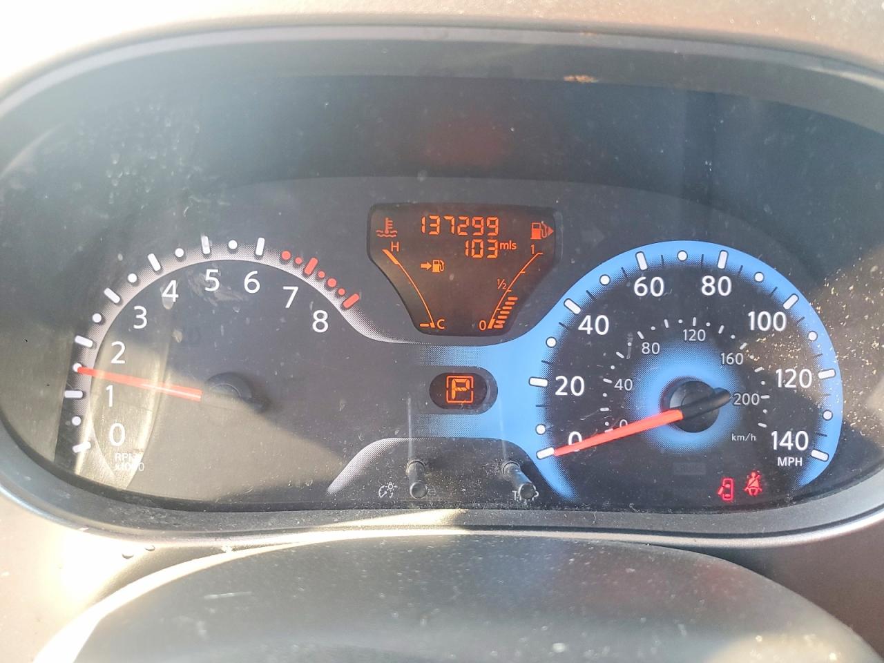 2010 NISSAN CUBE