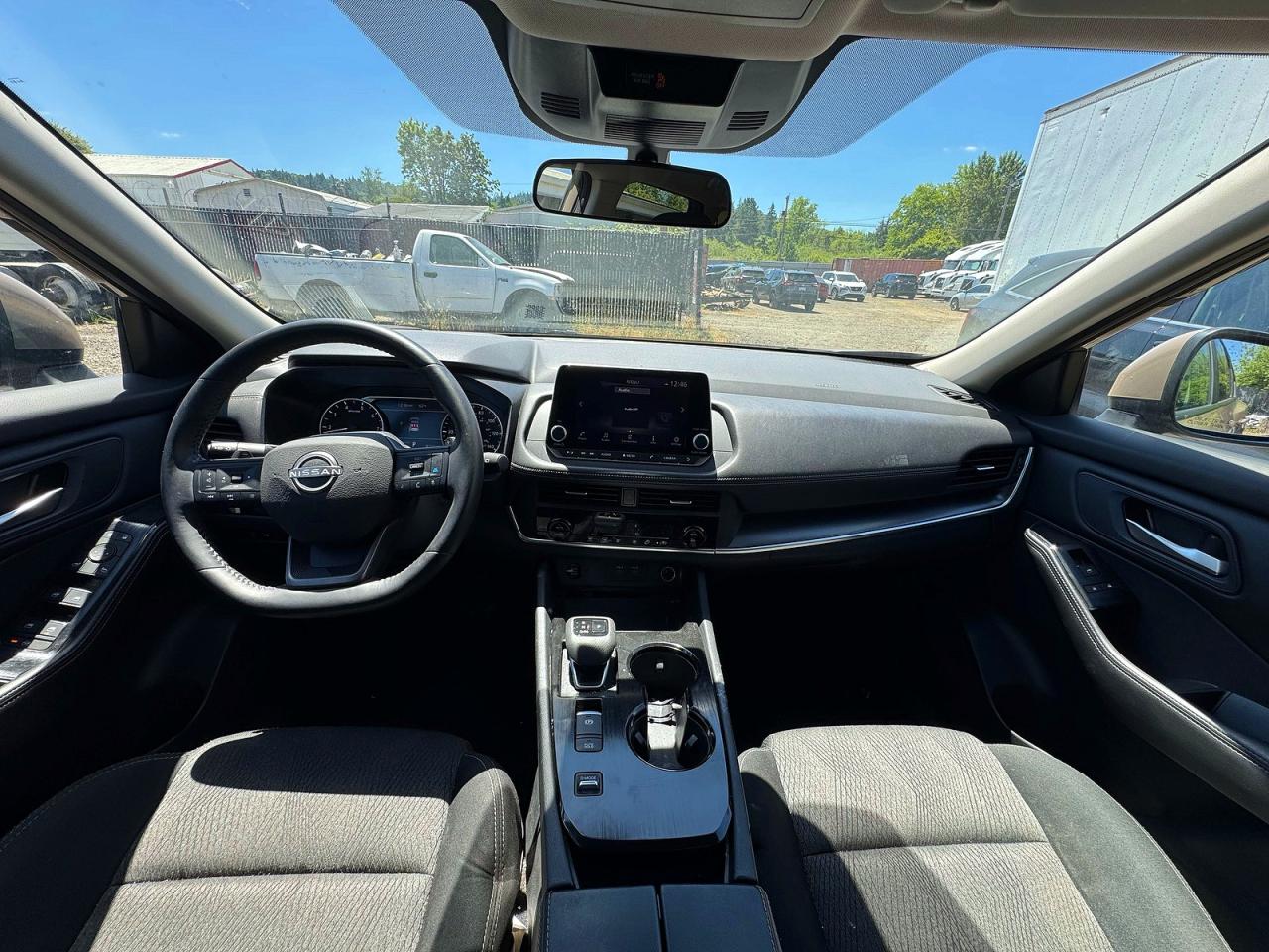 2025 NISSAN ROGUE