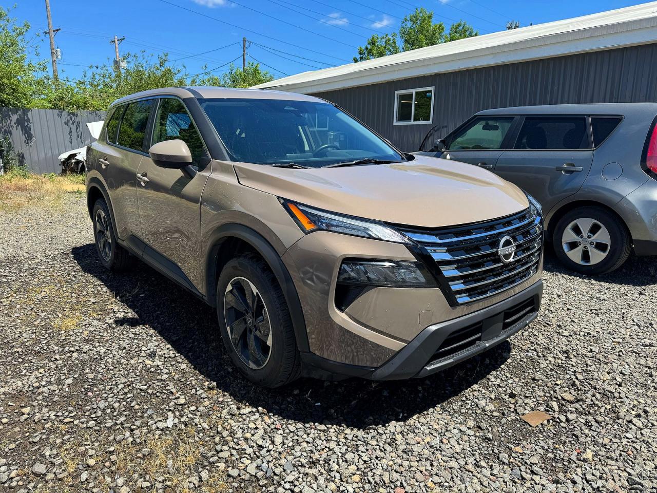 2025 NISSAN ROGUE