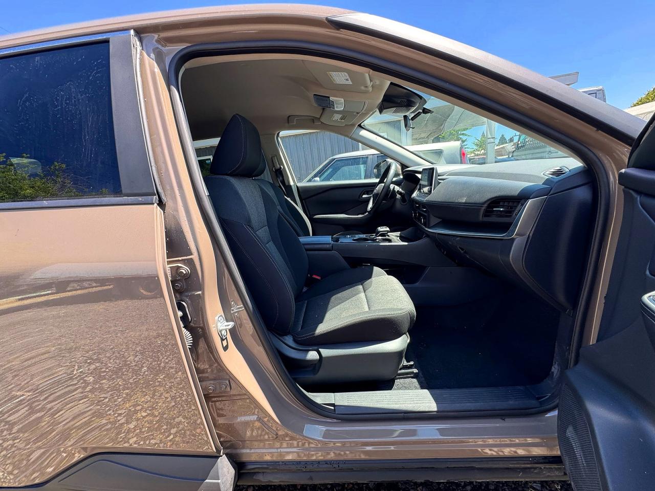 2025 NISSAN ROGUE