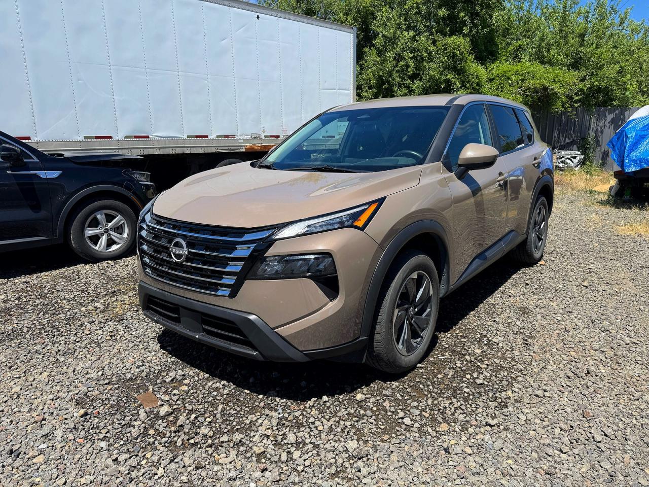 2025 NISSAN ROGUE