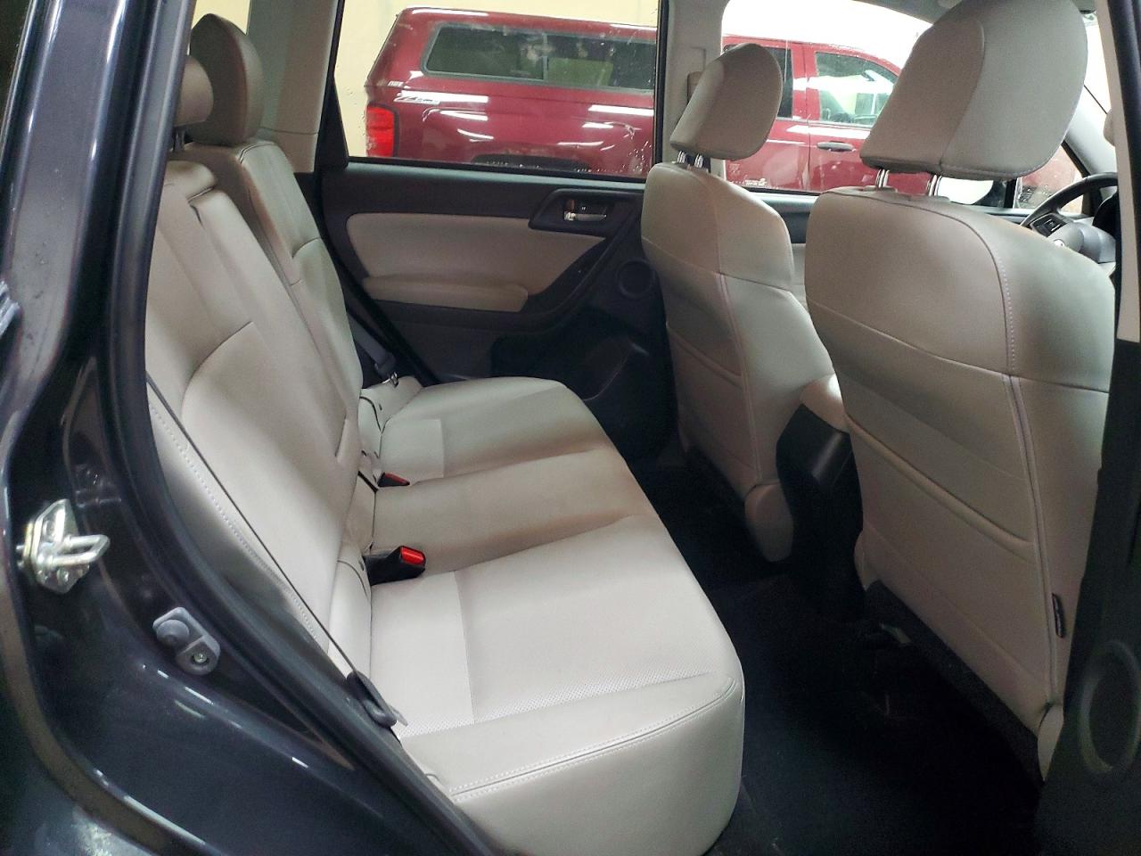 2016 SUBARU FORESTER