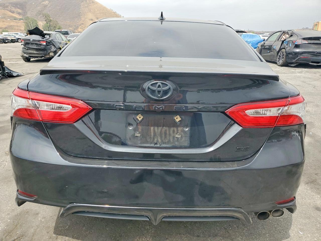 2019 TOYOTA CAMRY