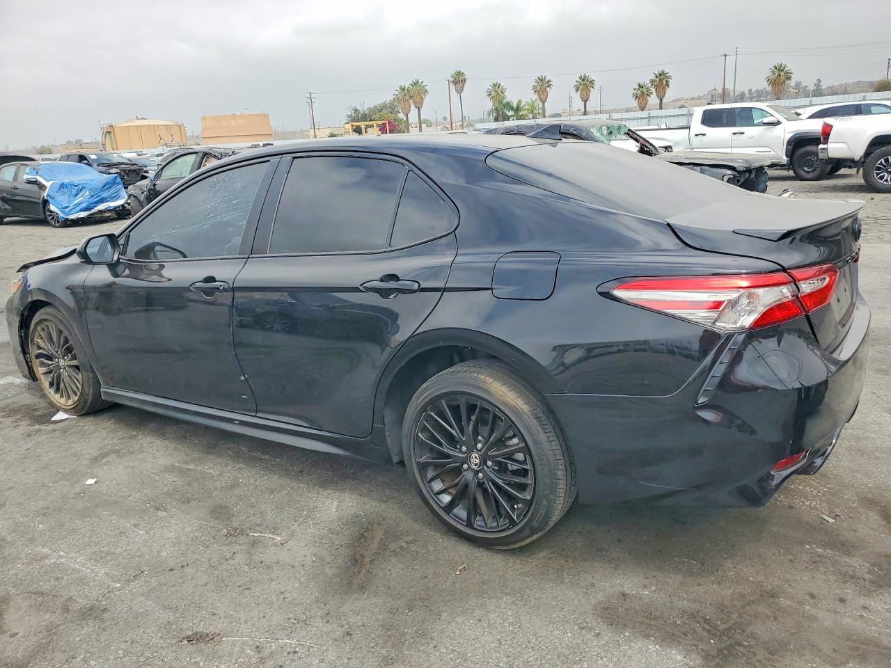 2019 TOYOTA CAMRY