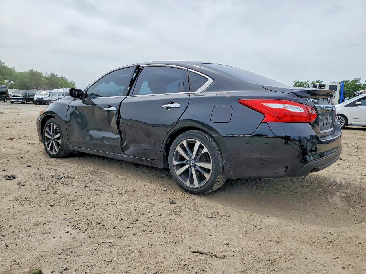 2016 NISSAN ALTIMA
