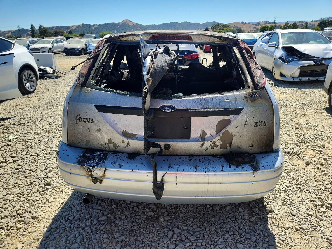 2001 FORD FOCUS