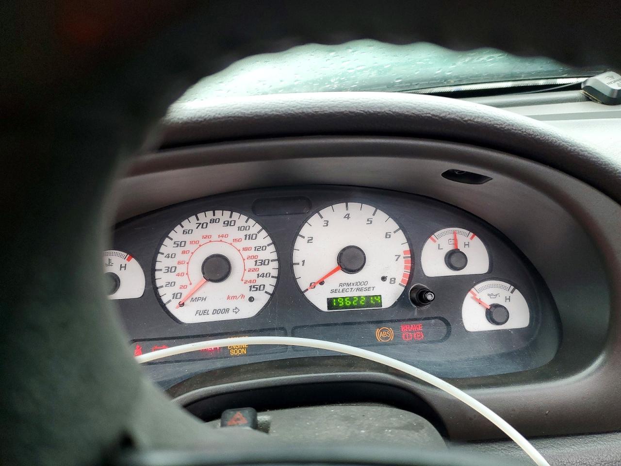 2003 FORD MUSTANG