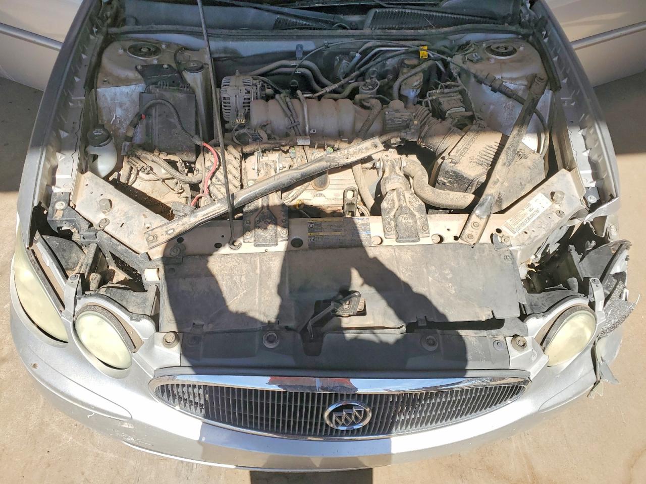 2005 BUICK LACROSSE