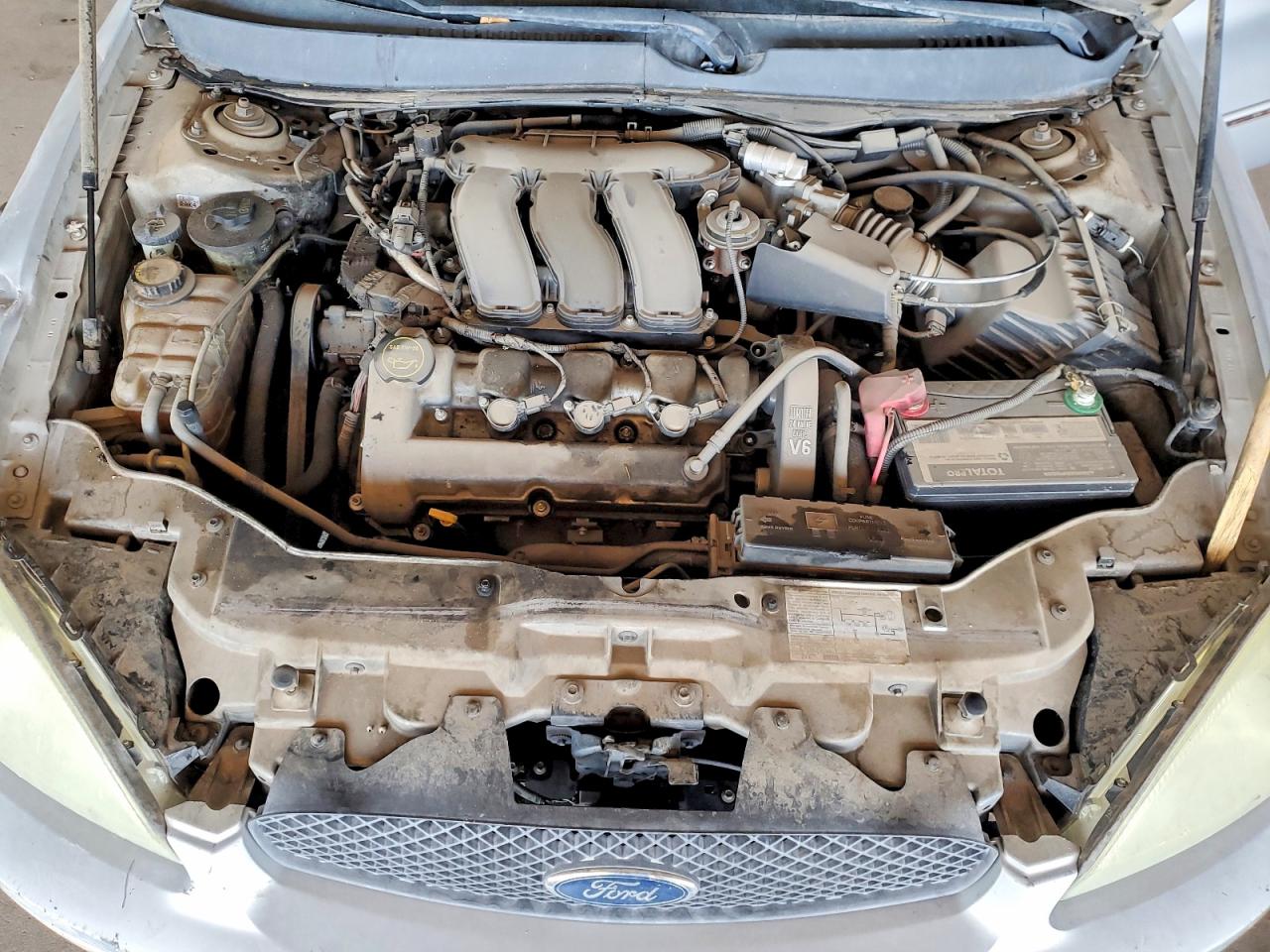 2004 FORD TAURUS