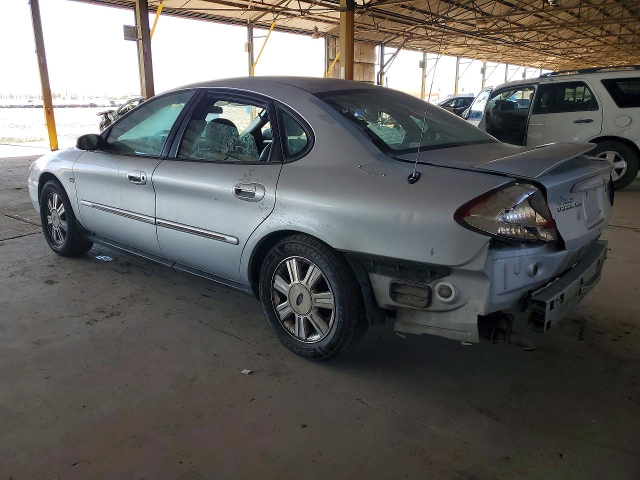 2004 FORD TAURUS